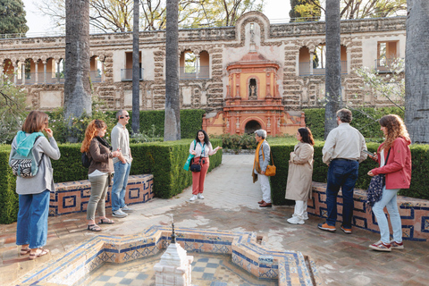 Seville: VIP Early Bird Guided Tour of The Alcazar Seville: Royal Alcazar Exclusive Early Access Guided Tour