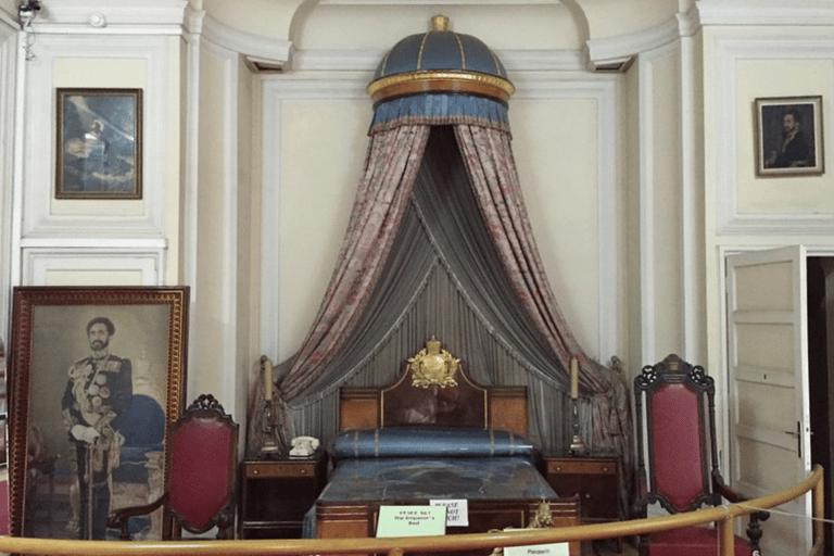 4-Hour Addis Ababa City Tour: Ethnological Museum & Merkato