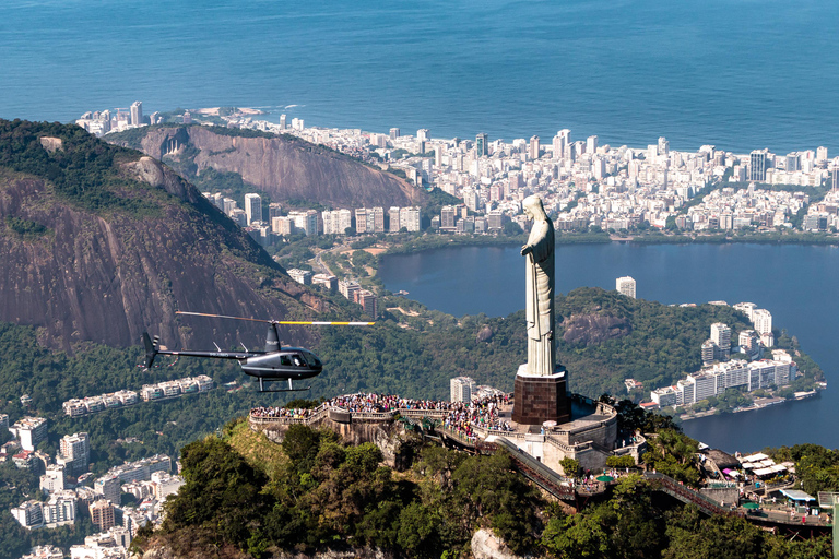 Niezapomniany 60-minutowy lot helikopterem w Rio de Janeiro