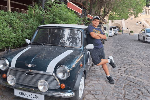 Walking City Tour in Yerevan with Brandy, 5 Wines &amp; Bread