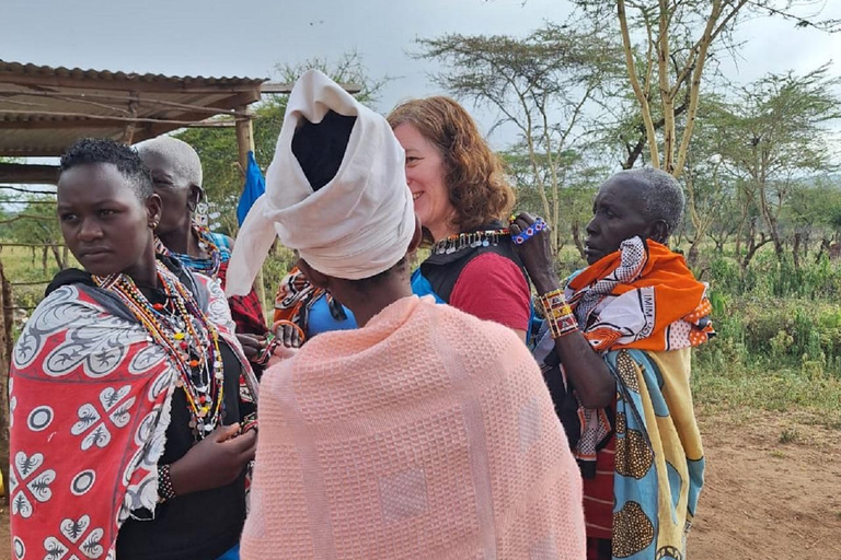 Excursión de un día a la aldea cultural masai desde Nairobi