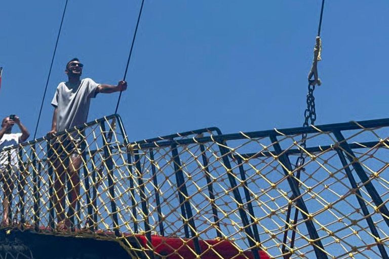 Alanya:All-Inclusive Family Boat Cruise with Beer,Wine&Lunch Barbossa No Transfer