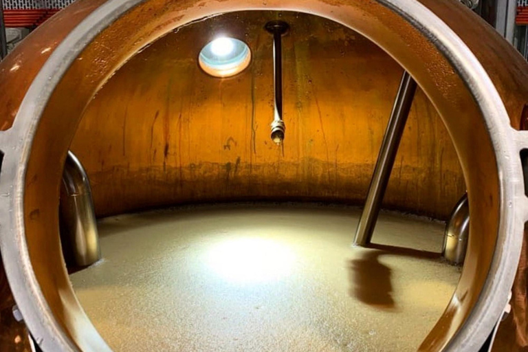 Vanuatu: 83 Islands Premium Distillery Experience &amp; TastingDistillery Tour + Tasting