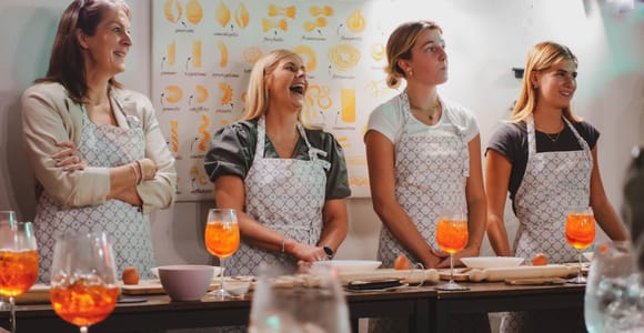 Rom: Traditionelle Pasta mit Cocktails Kochkurs