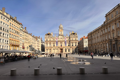 Explora a zona mais animada de Lyon: Da seda à arte de rua