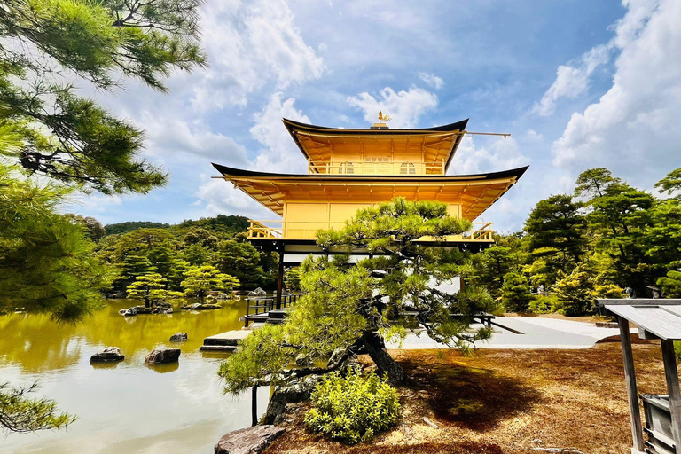 KYOTO OCH NARA DAGSUTFLYKT MED UPPHÄMTNING OCH AVLÄMNING