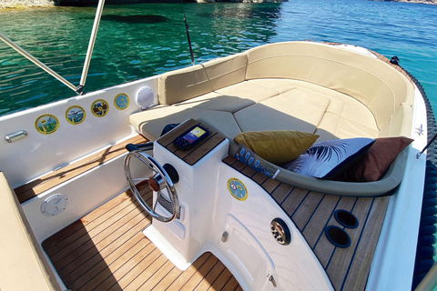 San Antonio: Snorkel on your own boat without a license for up to 5 people SAN ANTONIO: SNORKELING ON YOUR OWN BOAT WITHOUT A LICENSE FOR UP TO 5 PEOPLE