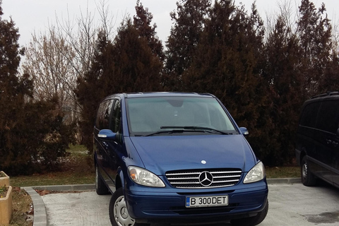 Bucharest: Car Rental with Driver