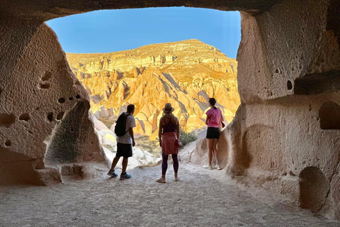 Cappadocia: Sunset Hiking Tour with Local Guide