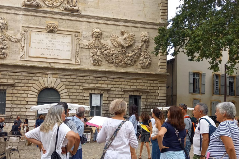 Avignon: excursão a pé &quot;História e LendaVIAGEM EM INGLÊS