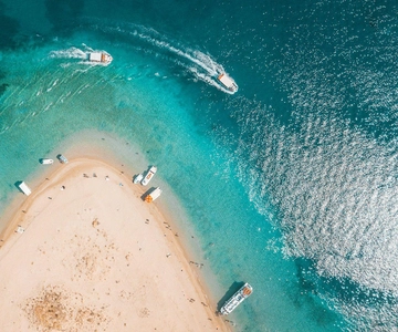 Zakynthos: Passeio de lancha pelo parque marinho de Laganas com natação