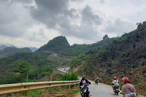 Au départ de Hanoi : 4 jours de visite en voiture de la boucle de Ha Giang, plus un montage vidéo