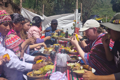 Flavor and Culture in Parcarhuasi: Ancestral Textiles and Pachamanca Banquet