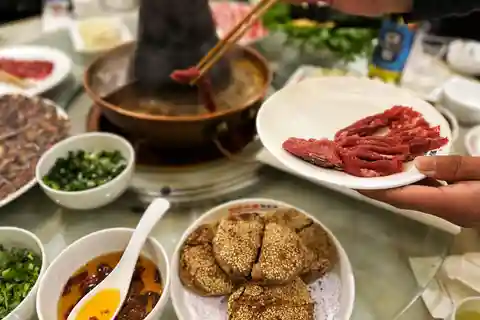 Beijing Hutong Food Crawl Delights: Peking duck, Hotpot&More