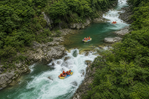 Zhangjiajie: Mengdong River Rafting Ticket with Transfer Rafting Ticket with Round-Trip Hotel Transfer