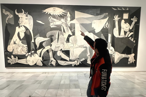 Madrid: Picasso Experience Reina Sofía Museum Guided Tour Spanish Tour