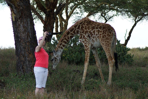 From Nairobi: Lake Naivasha, & Crescent Island Tour