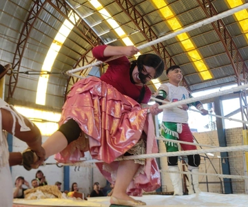La Paz: Ingressos e transferência para Cholitas Wrestling