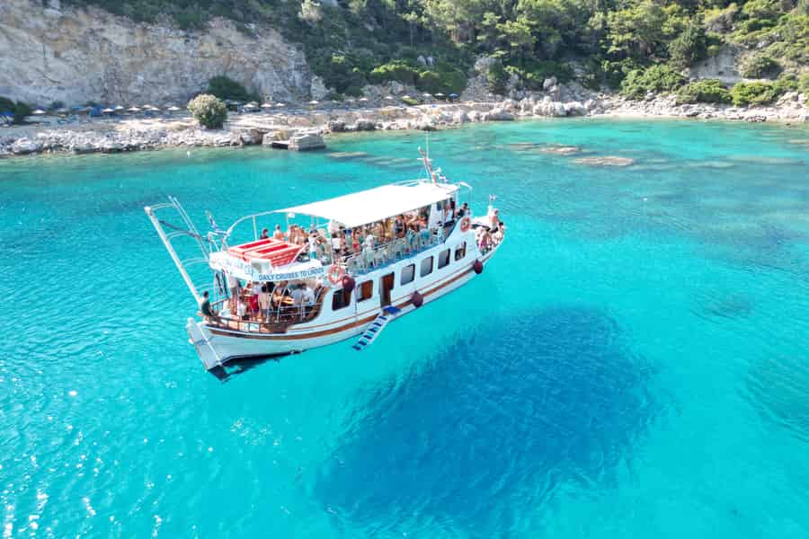 Faliraki: Bootsfahrt nach Lindos mit Schwimmstopps & Freizeit. Foto: GetYourGuide