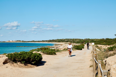 Ibiza: Formentera Boat Trip with Food, Drinks, & Bike Tour All- Inclusive Boat&Bike Tour in Formentera I Origin Edition