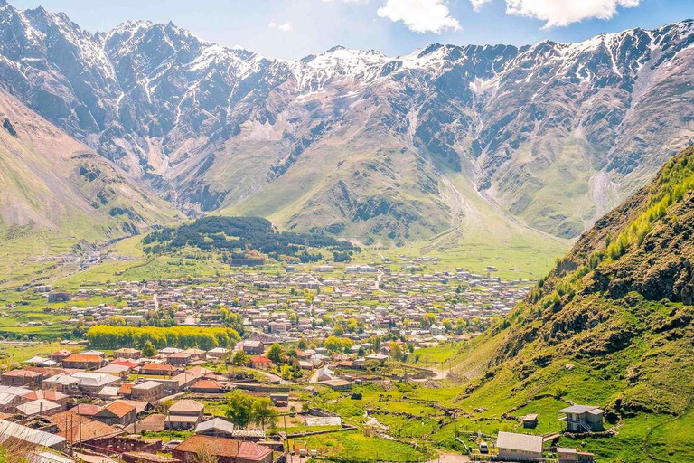 Kazbegi and Gudauri Mountain Area Private Tour From Tbilisi