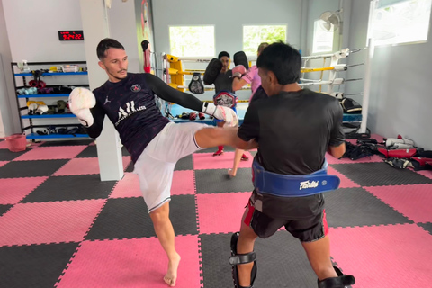 Krabi: Muay Thai Group Class at E.N. Muaythai Gym Muay Thai Group Class at E.N. Muaythai Gym (1 Session)