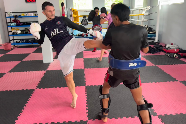 Krabi: Muay Thai Group Class at E.N. Muaythai Gym Muay Thai Group Class at E.N. Muaythai Gym (1 Session)