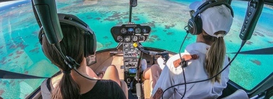 CANNES : Visite privée panoramique en hélicoptère