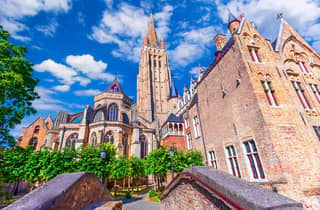 Amsterdam: Tagestour nach Brügge mit Boots- & Bier-Optionen
