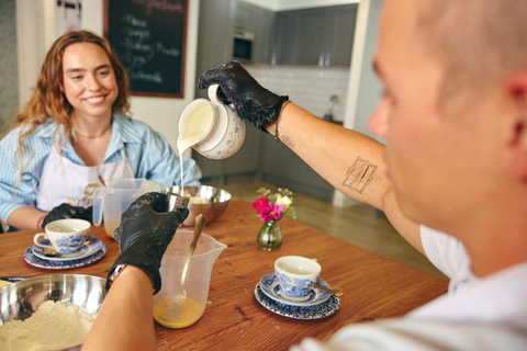 London: Traditional English Scone Making and Tea Workshop