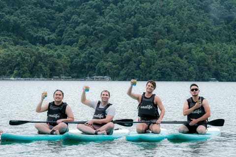 From Taipei: Sun Moon Lake SUP experience with Bus Tickets - Image 2