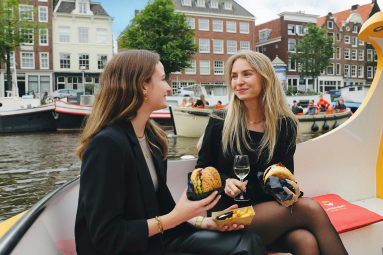 Amsterdam: Burger Cruise - Burgerbar & Canal Cruise Black Angus Beef Burger