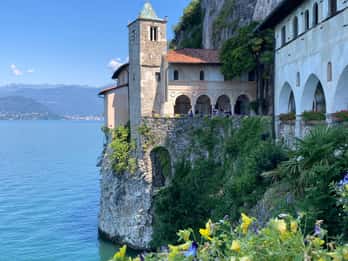 Lago Maggiore: Santa Caterina del Sasso Eremitage Ticket