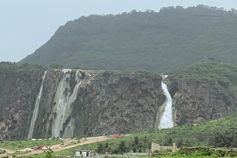 Salalah: Khareef Waterfall and Spring Tour