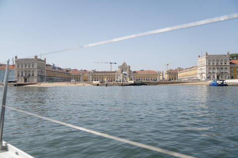 Lisbon: Yacht Sailing Tour With Portuguese Wine and History 2h Private - Lisbon Yacht Sailing Tour With History