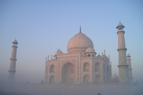 Au départ de Delhi : excursion d&#039;une journée au Taj Mahal, au fort d&#039;Agra et à Fatehpur SikriVoiture Ac + Guide + Entrée des monuments + Déjeuner en 5 étoiles