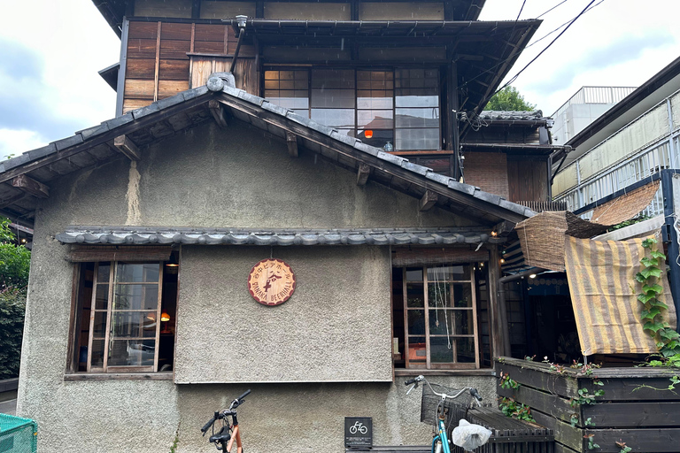 Tradycyjne stare miasto w Tokio - Yanaka, Nezu i Ueno SakuragiTokio : Stare tradycyjne miasto~Yanaka,Nezu&amp;Ueno Sakuragi