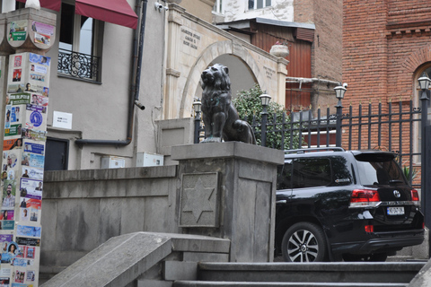 第比利斯犹太区漫步之旅：探访犹太会堂第比利斯：犹太区漫步之旅，探访犹太会堂