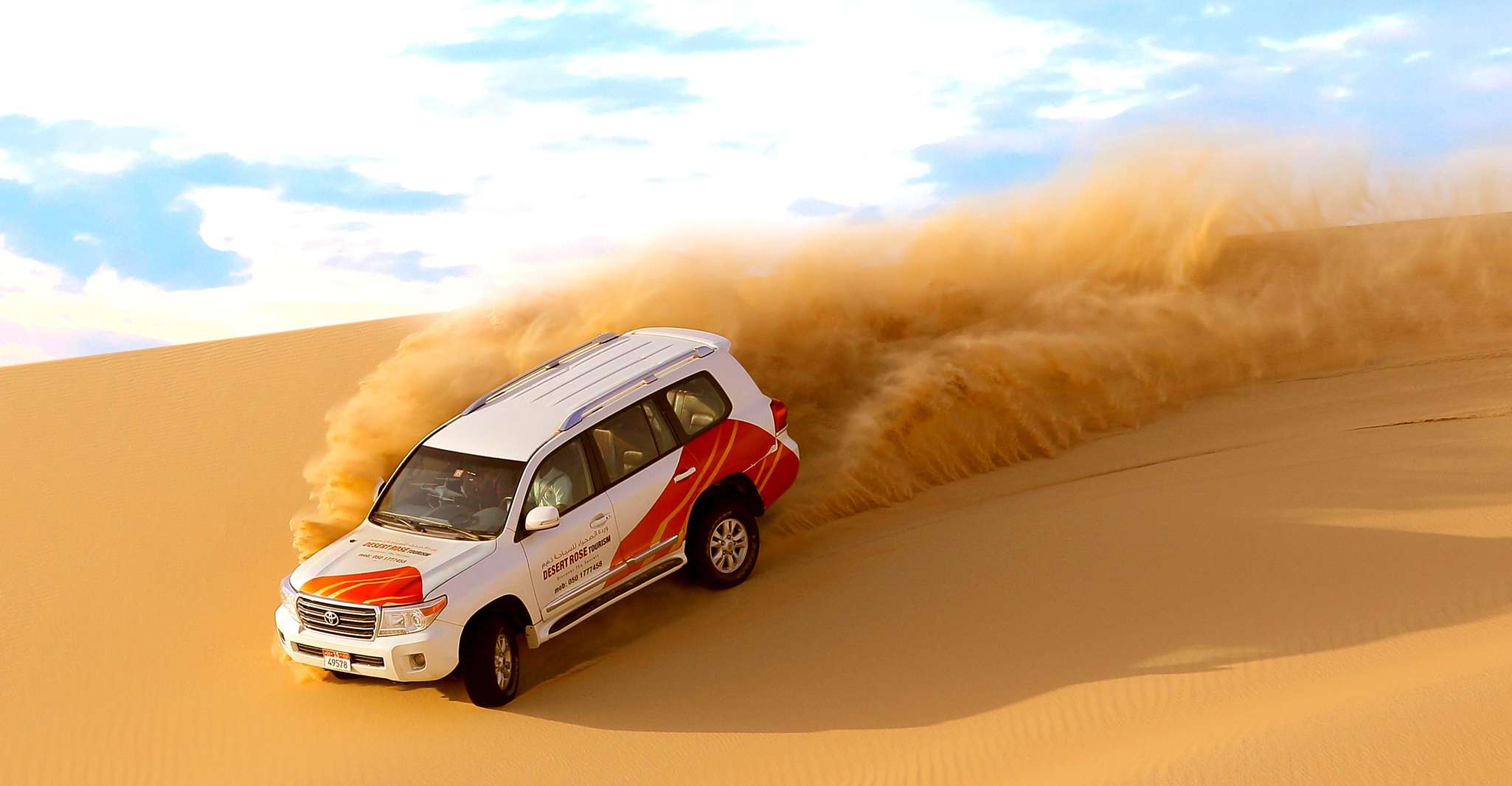 De Abu Dhabi, Dune Bashing Desert Safari - Hizvo