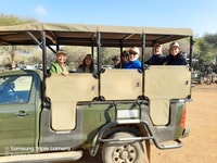 Dinokengゲームリザーブハーフデイサファリ - Housity