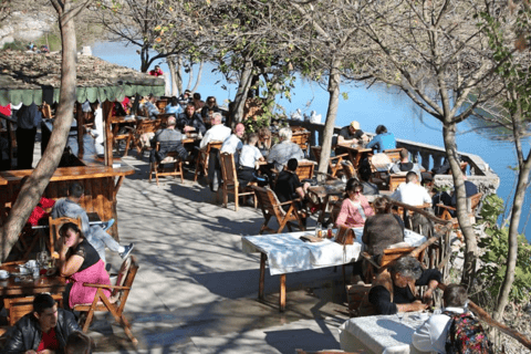 Viagem de carro a Podgorica, cidade de Doclea, degustação de vinhos, Cataratas do Niágara