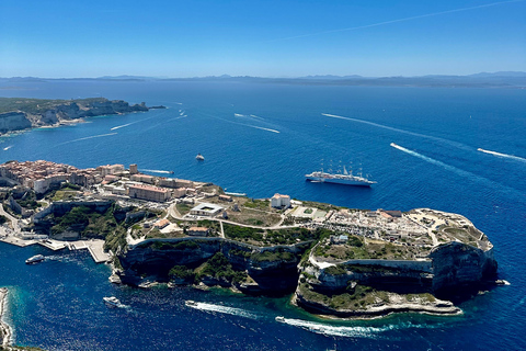 PROPRIANO : PLANE RIDE OVER THE CORSICAN LANDSCAPES Roccapina