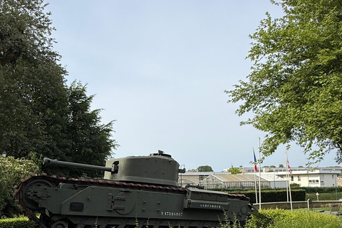 Paris: Normandy D-Day, Omaha Beach & American Cemetery Paris: Normandy D-Day Round-Trip Experience