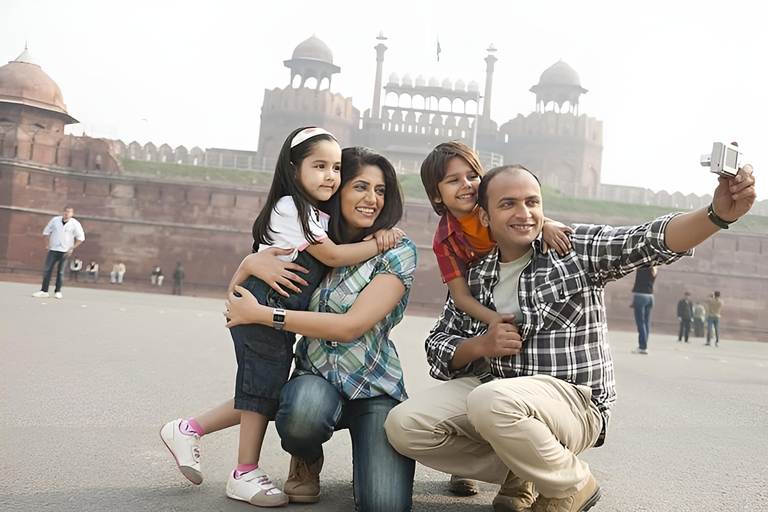 Tour di un giorno a Old Delhi e New Delhi in auto con guidaTour privato con macchina, autista e guida