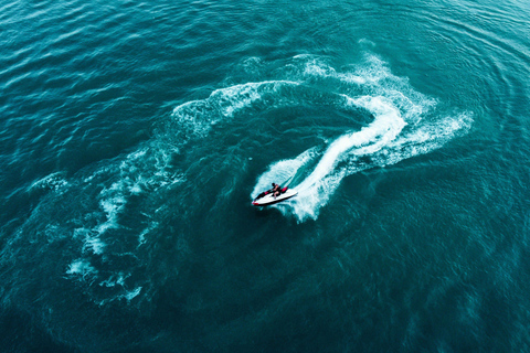 From Bali: Nusa Penida Day Trip with Fast Boat & Lunch
