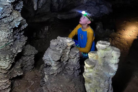 Overnight Floating Raft House Cheow Lan Lake & Coral Cave Private Tour: Double Air-con Room/Private Toilet - Old Wing