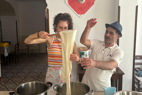 Pianillo: Corso di cucina con pasta, mozzarella e tiramisù