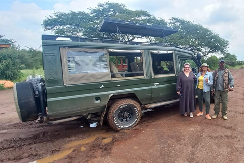 Parc national de Nairobi ; 4 heures de route en voiture dans le seul parc urbain du monde