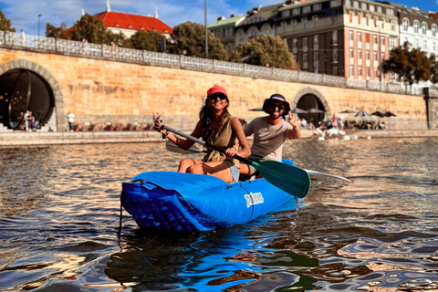 Prague: Guided Canoe Adventure – Discover Prague diferently