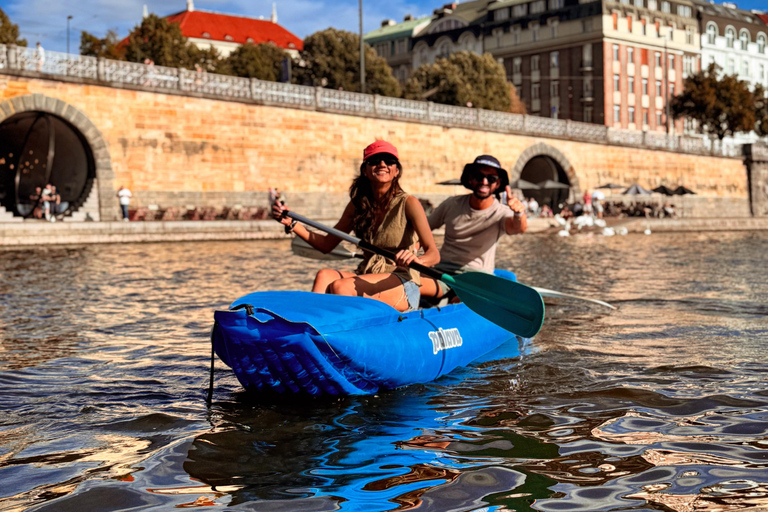 Prague: Guided Canoe Adventure – Discover Prague diferently